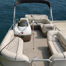 Taylor Made Pontoon Boat Cover & Support System